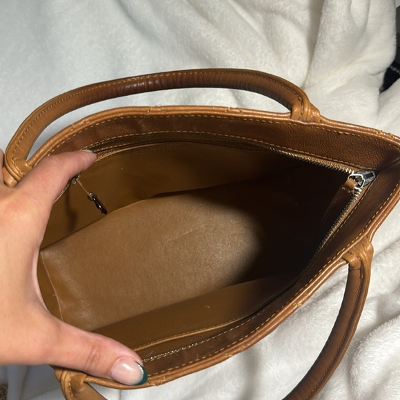 👜 Authentic Chanel Caviar Quilted Medallion Tote (Brown) - Picture 6 of 14